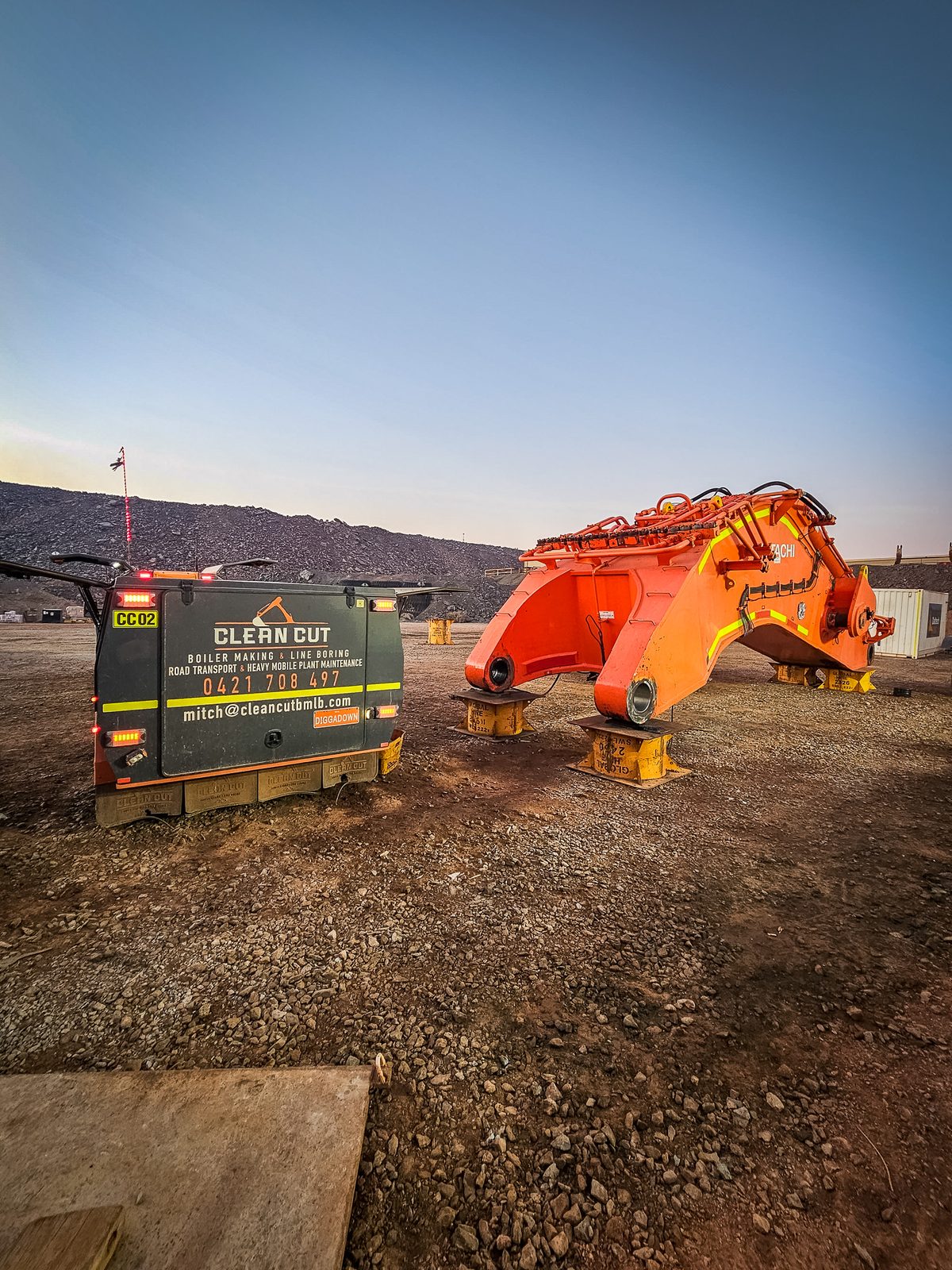 Excavator boom machining on site